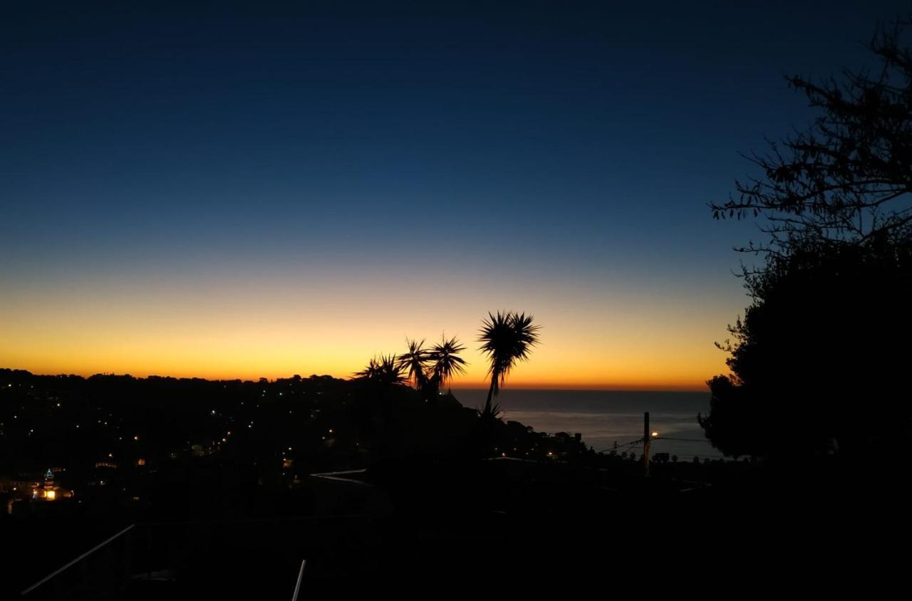 Villa Virage 9 3/4 Saint-Mandrier-sur-Mer Esterno foto